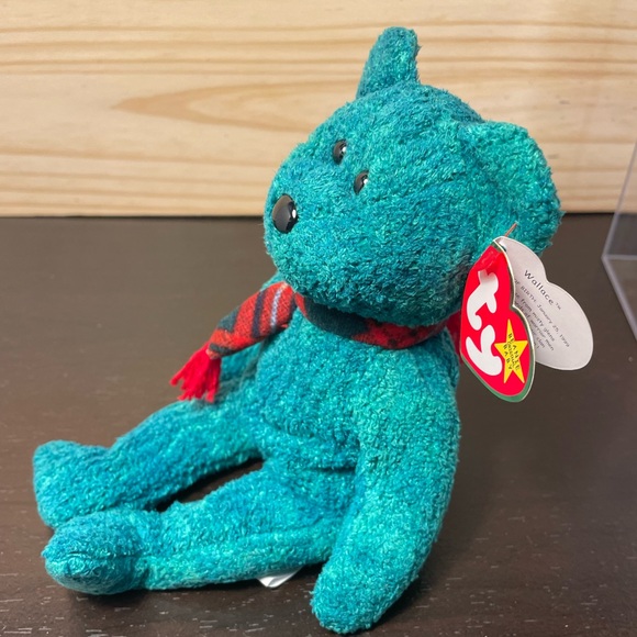 Wallace - 1999 Christmas Ty Beanie Baby // 3/$38 - Picture 7 of 13